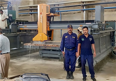 SQC-450/600/700红外線(xiàn)桥式切石机 (滑板式)